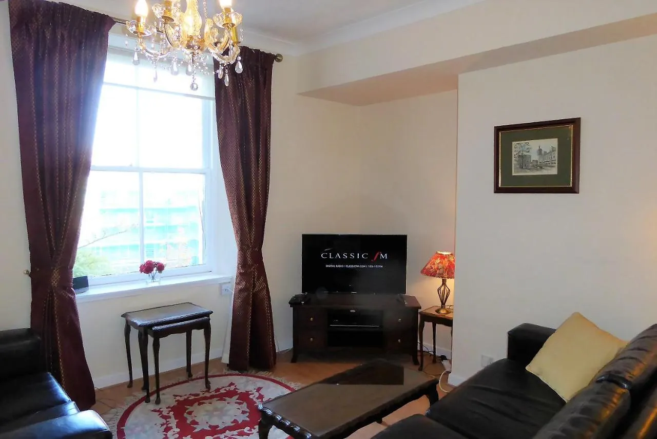 Skene Terrace Apartments Aberdeen 0*,