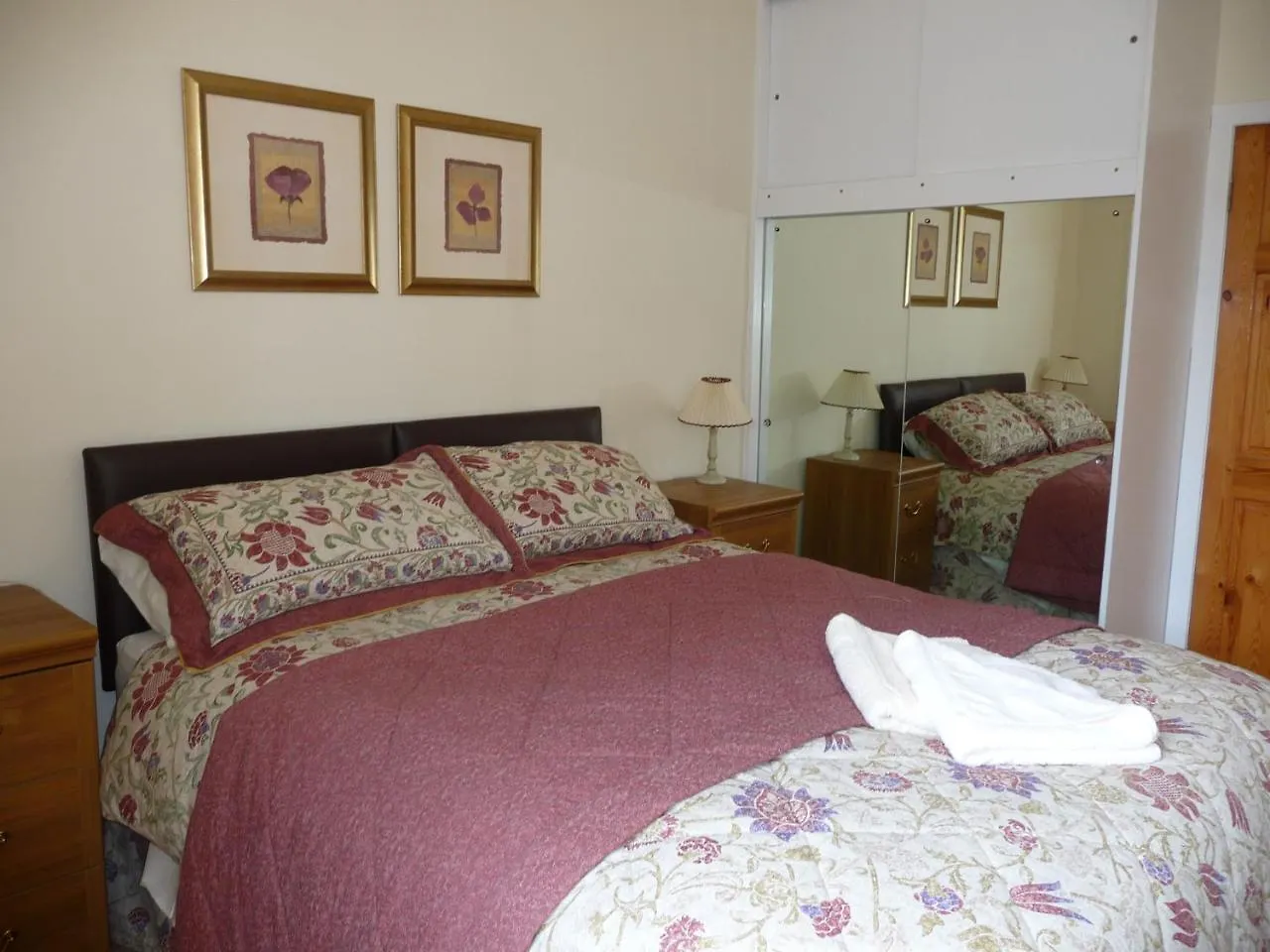 Skene Terrace Apartments 애버딘 0*,  영국
